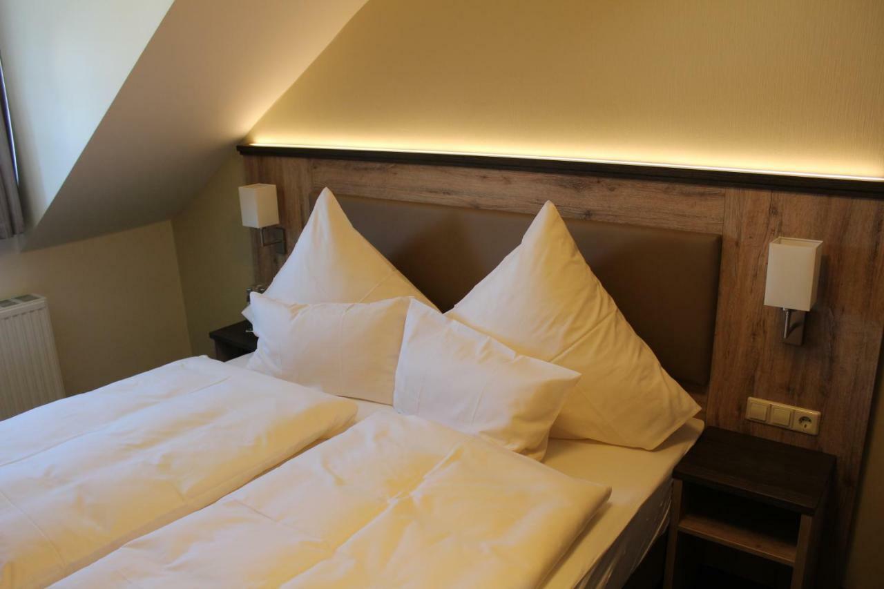 Hotel Ratskeller Schwarzenberg Schwarzenberg  Exteriör bild